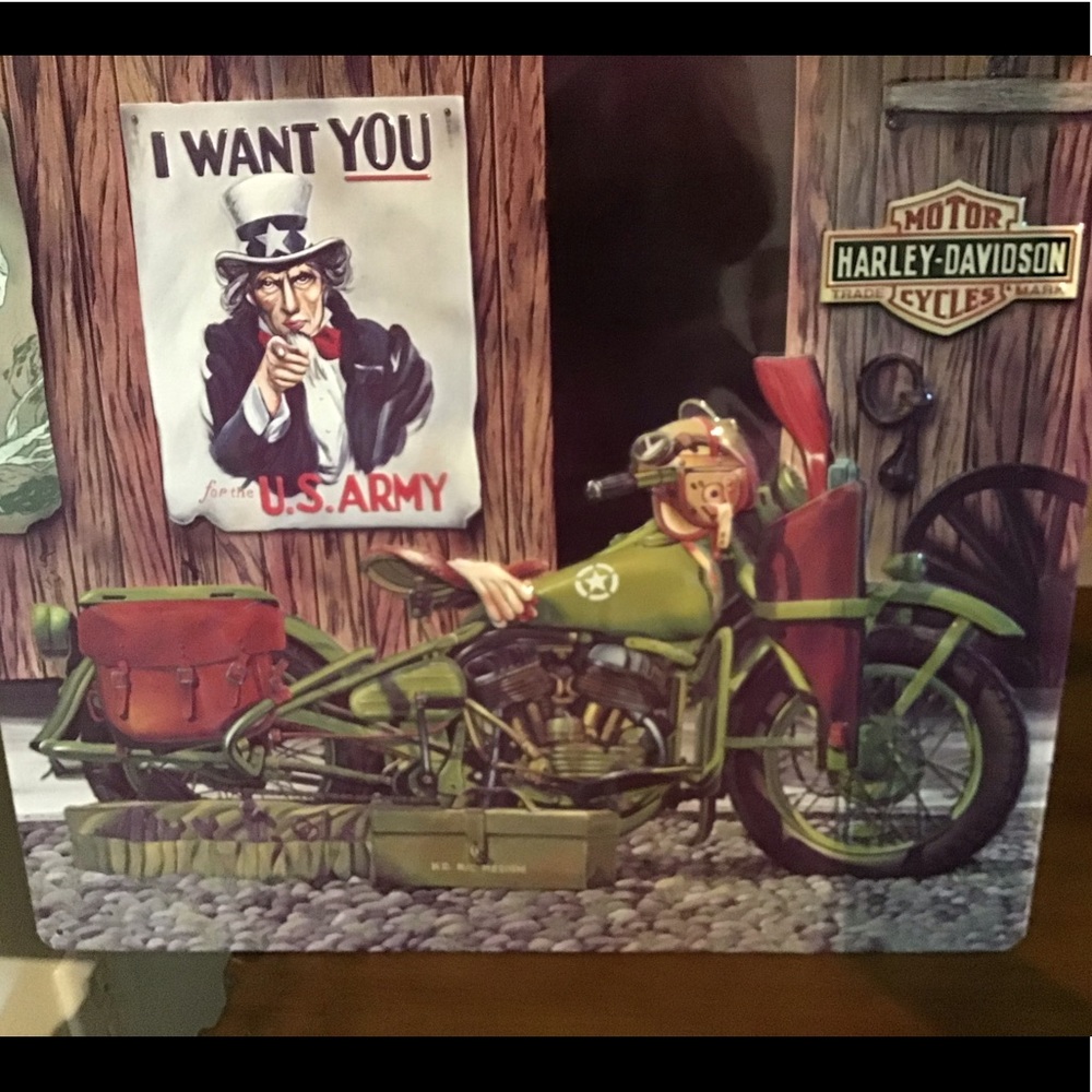 Harley-Davidson art. Pressed tin.